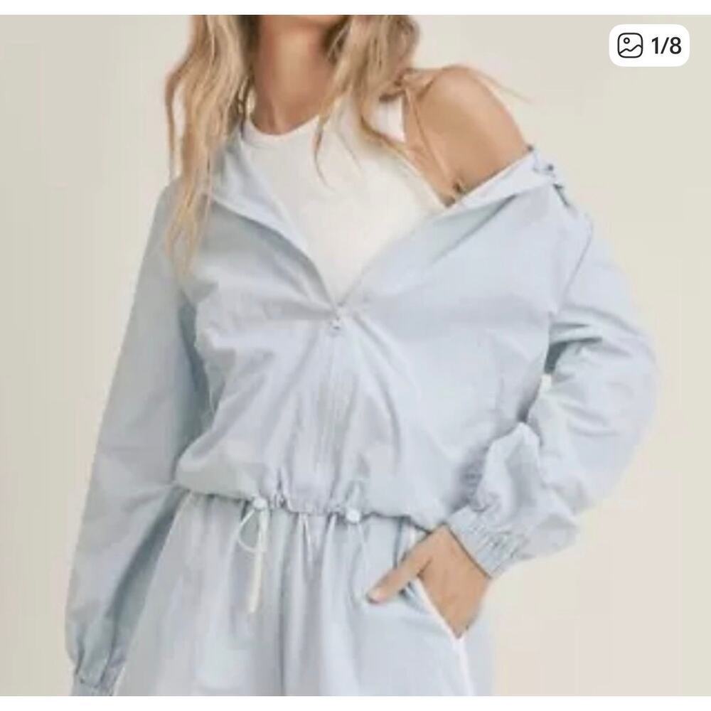 Sadie & Sage Baby Blue Sport Spice Nylon Hooded Windbreaker Jacket, M